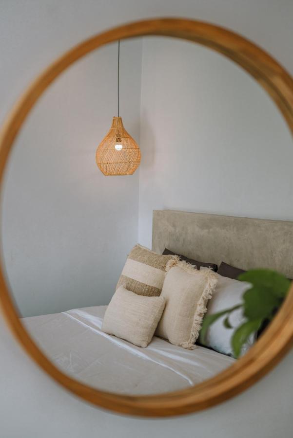Villa Seseh Breeze - Cozy & Romantic 1Br Villa Next To Seseh Beach Canggu Exteriör bild